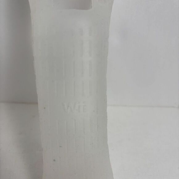 Nintendo OEM Wii Remote Jacket Silicone Skin Wiimote Protective Cover Clear - Picture 3 of 3
